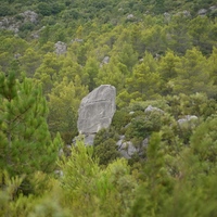 Photo de France - Le Cirque de Mourèze et le Lac du Salagou